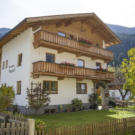 Gaestehaus Hoamatl Mayrhofen Exterior photo