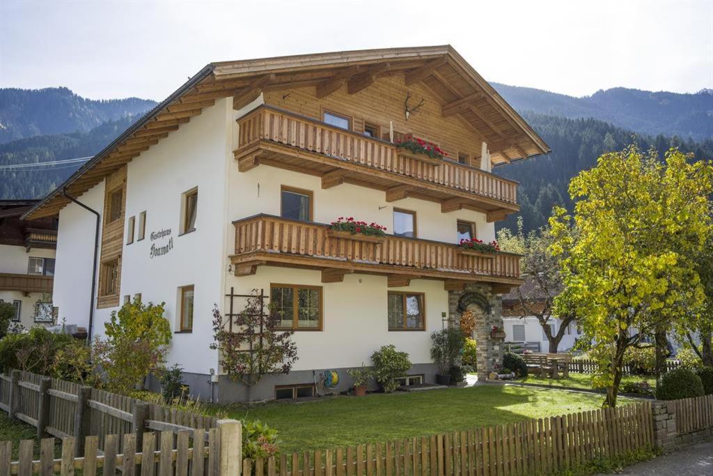 Gaestehaus Hoamatl Mayrhofen Exterior photo